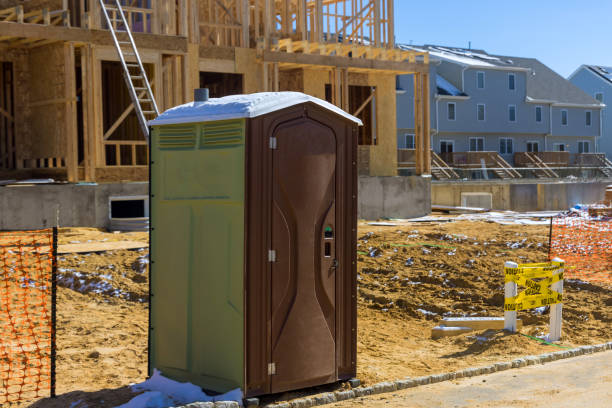 Best Portable bathroom rental  in Hettinger, ND