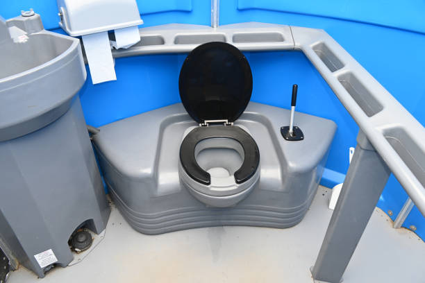 Best Portable toilet rental cost  in Hettinger, ND